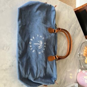 The Beach People, blue beach tote